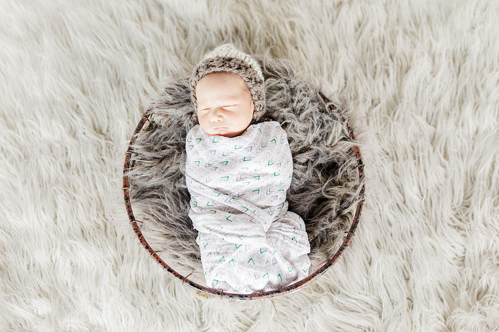 Newborn Session- Kara Hanes Photography_0001.jpg