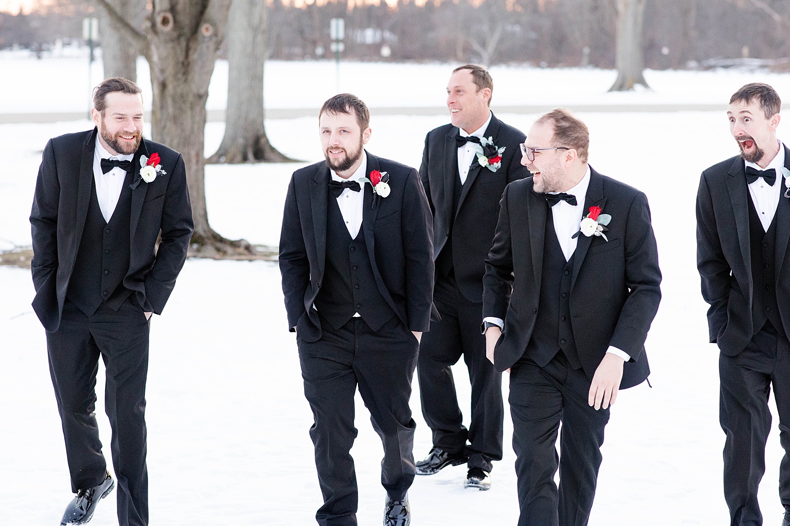 Michigan Winter Wedding - Kara Hanes Photography_0002.jpg