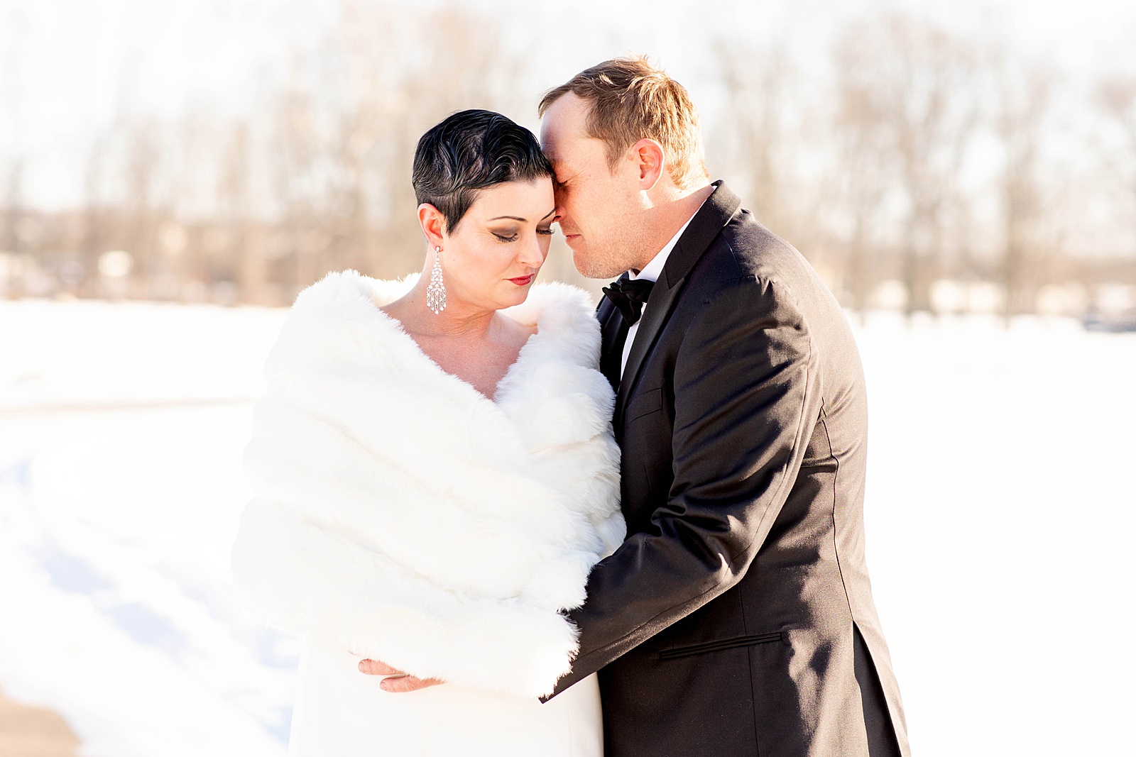 Michigan Winter Wedding - Kara Hanes Photography_0017.jpg